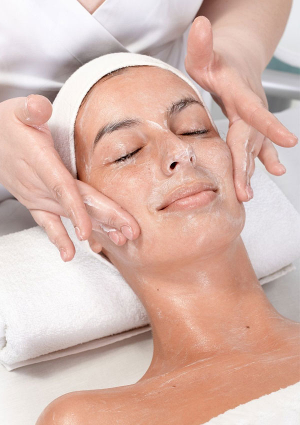 Dermaplaning-Facial